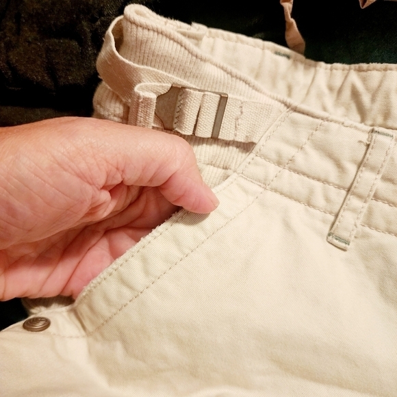 Old Navy Maternity Low Waist Cropped Khaki Pants Women's Size 8 Adjustable Waist - Picture 4 of 11